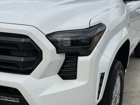 Used 2024 Toyota Tacoma SR5 image 11