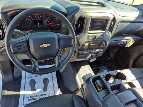 New 2025 Chevrolet Silverado 2500 W/T w/ WT Convenience Package image 2