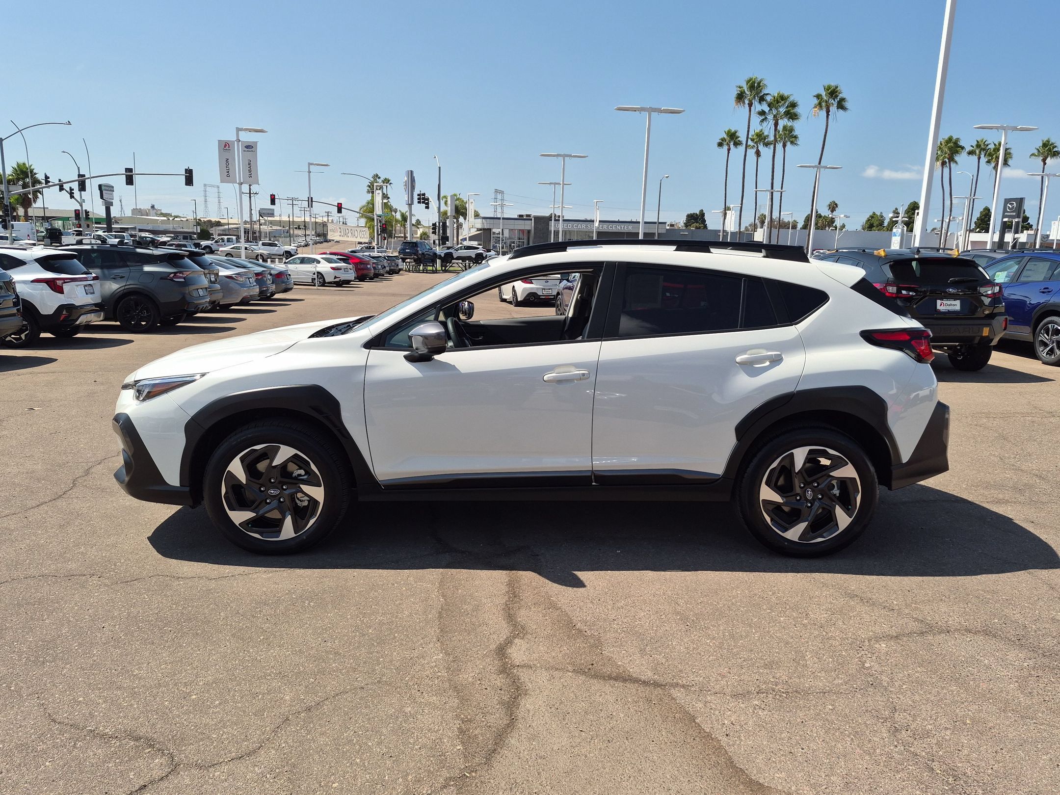 Certified 2025 Subaru Crosstrek 2.5i Limited w/ Crosstrek Mirror Package AWD/4WD image 4
