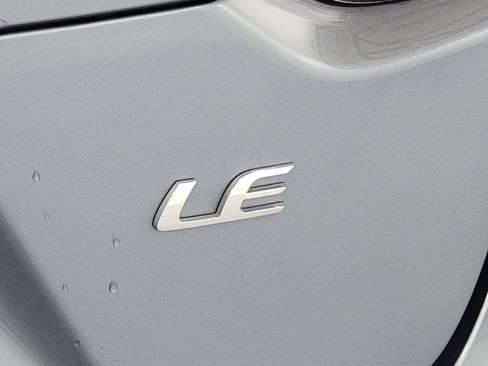 Used 2024 Toyota Corolla LE FWD image 10