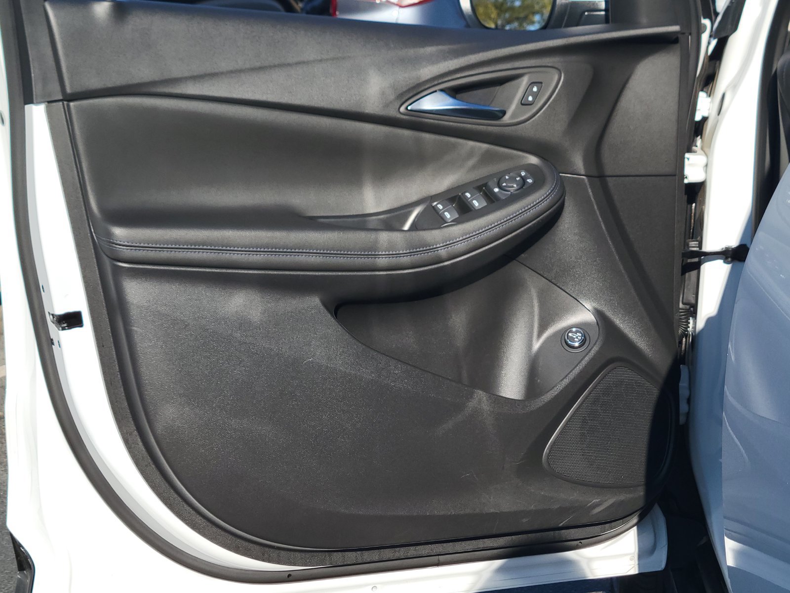 Used 2026 Buick Encore GX Sport Touring w/ Advanced Technology Package AWD/4WD image 7