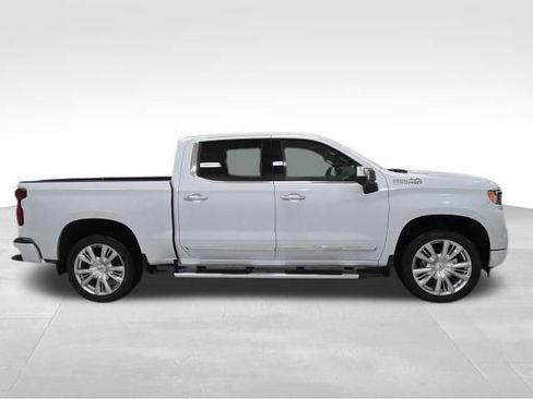 New 2026 Chevrolet Silverado 1500 High Country w/ High Country Premium Package image 6