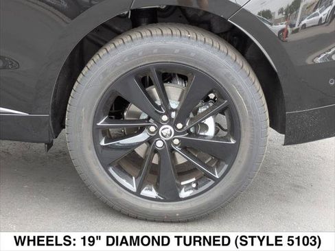 New 2026 Jaguar F-PACE R-Dynamic S image 6