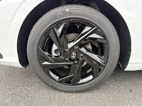 New 2026 Hyundai Elantra Sport image 25