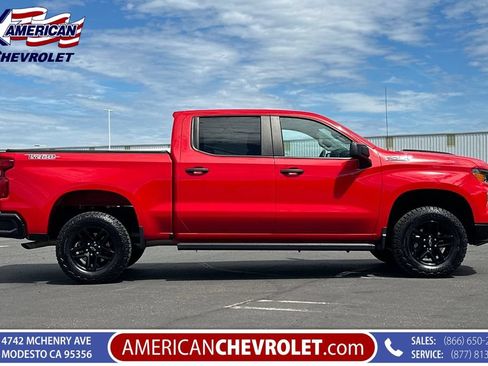 Used 2024 Chevrolet Silverado 1500 Custom Trail Boss AWD/4WD image 3
