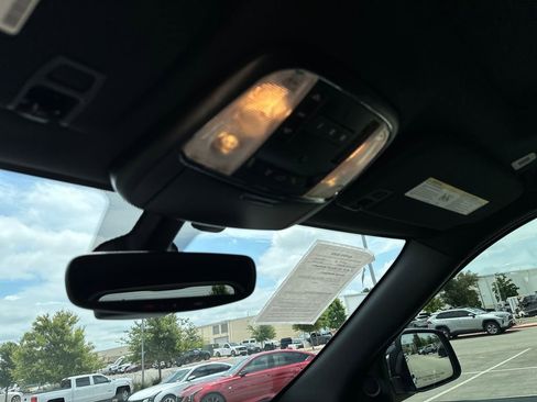 Used 2020 Jeep Grand Cherokee Limited RWD image 25