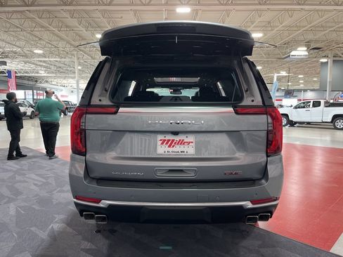 New 2026 GMC Yukon XL Denali w/ Sun & Power Step Package AWD/4WD image 23