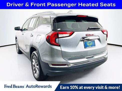 Used 2023 GMC Terrain SLT AWD/4WD image 6