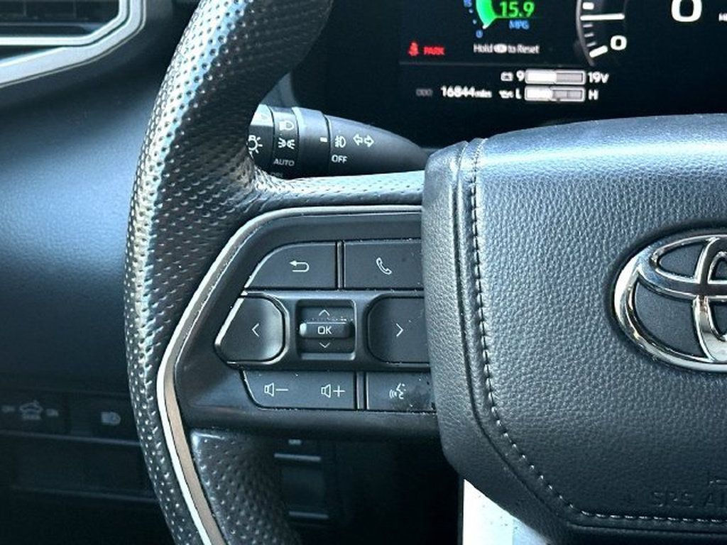 Certified 2025 Toyota Tundra Limited AWD/4WD image 22