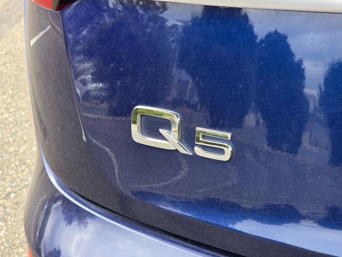 Used 2022 Audi Q5 2.0T Premium AWD/4WD image 17