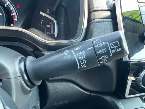 Used 2019 Honda CR-V LX image 19