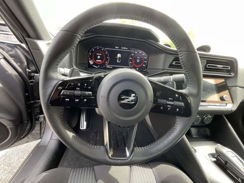Used 2025 Nissan Z Sport w/ Floor Mat Package image 16