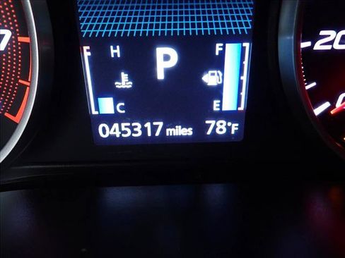 Used 2022 Mitsubishi Eclipse Cross SE FWD image 25