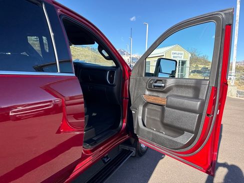 Used 2022 Chevrolet Silverado 3500 High Country w/ Z71 Off-Road Package image 13