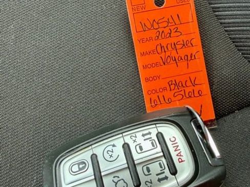 Used 2023 Chrysler Voyager LX FWD image 40