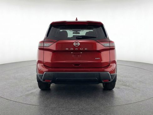 Used 2025 Nissan Rogue SV AWD/4WD image 7