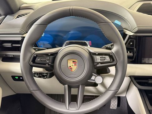 New 2026 Porsche Macan Electric image 17