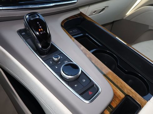 Used 2023 Cadillac Escalade Sport Platinum image 30