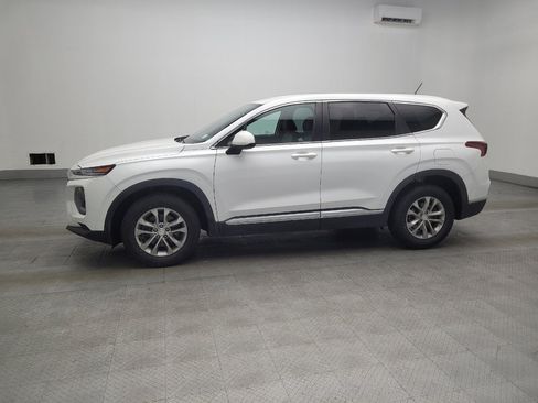 Used 2020 Hyundai Santa Fe SE image 2