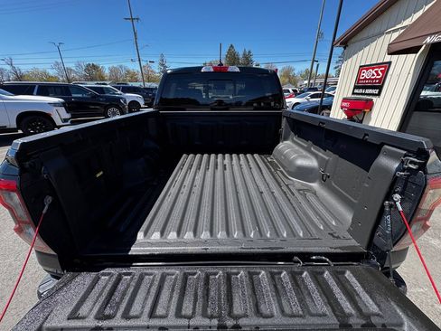 Used 2025 Ford Ranger XLT AWD/4WD image 40