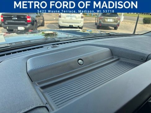 Certified 2025 Ford F250 Lariat w/ Black Appearance Package AWD/4WD image 31