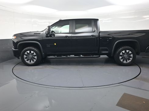 Used 2021 Chevrolet Silverado 2500 LTZ w/ Carhartt Edition AWD/4WD image 6