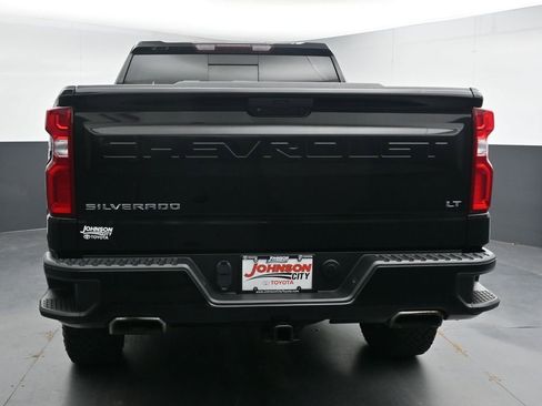 Used 2021 Chevrolet Silverado 1500 LT Trail Boss w/ Convenience Package II AWD/4WD image 7