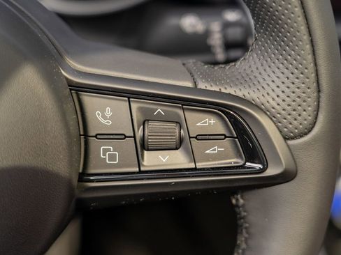 New 2025 Alfa Romeo Giulia w/ Veloce Package Rwd image 28