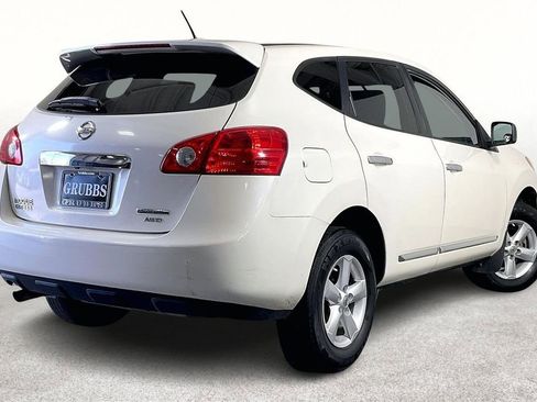 Used 2012 Nissan Rogue S w/ Special Edition Pkg image 2