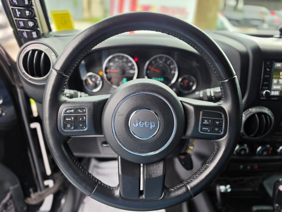 Used 2018 Jeep Wrangler Unlimited Sport AWD/4WD image 19