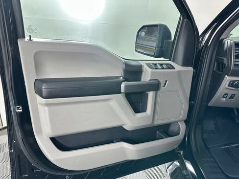 Used 2018 Ford F150 XLT w/ Equipment Group 301A Mid AWD/4WD image 16