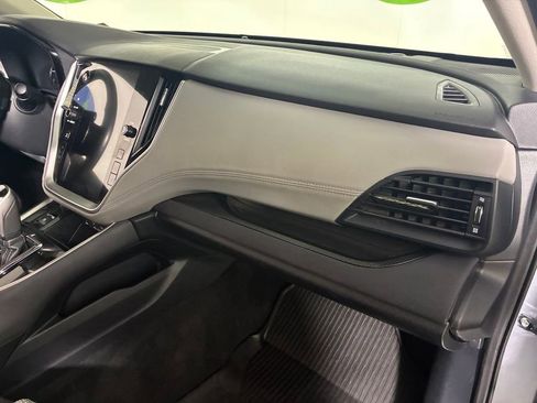 Used 2022 Subaru Outback Premium image 28