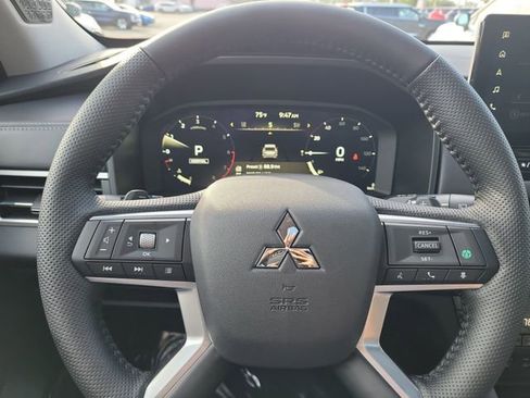 New 2026 Mitsubishi Outlander SE FWD image 22