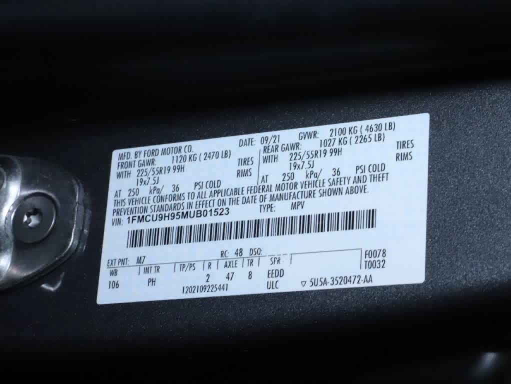 Used 2021 Ford Escape SEL w/ SEL Stealth AWD Package image 21