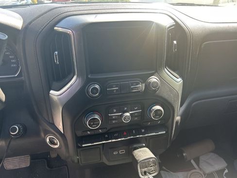 Used 2021 Chevrolet Silverado 1500 LT w/ Bed Protection Package AWD/4WD image 16