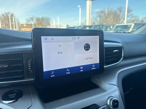 Used 2023 Ford Explorer XLT w/ Equipment Group 202A image 34