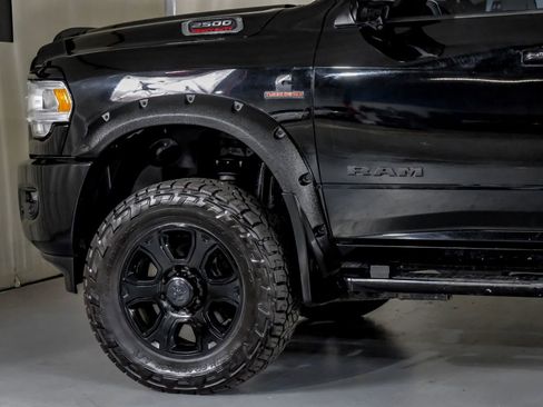 Used 2019 RAM 2500 Laramie AWD/4WD image 12