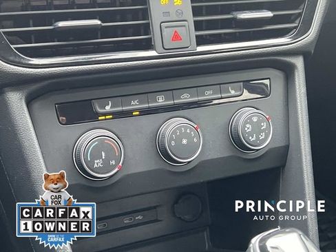 Certified 2022 Volkswagen Taos SE image 24