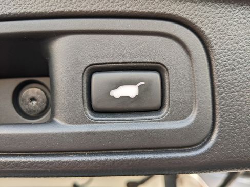 Used 2019 Honda Pilot EX-L image 10