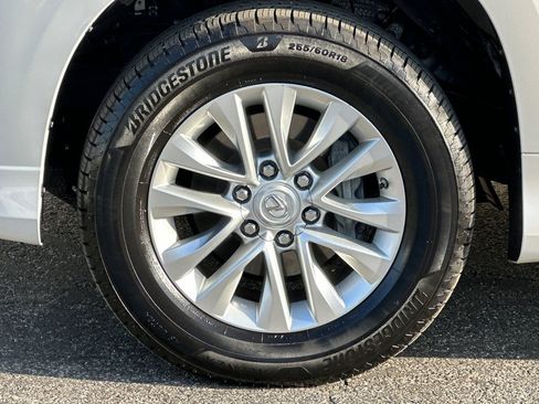 Used 2017 Lexus GX 460 Premium w/ Premium Package image 37