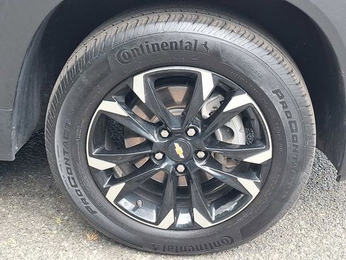 Used 2023 Chevrolet TrailBlazer LT w/ Convenience Package AWD/4WD image 9