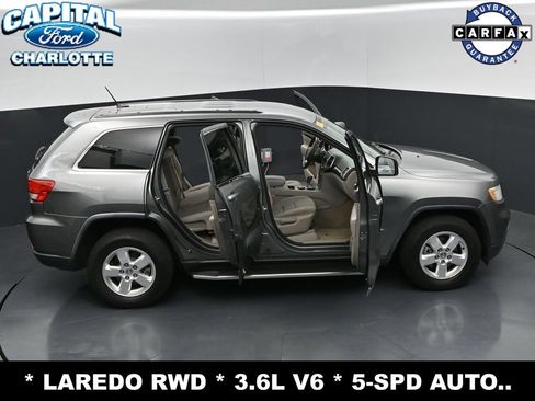 Used 2012 Jeep Grand Cherokee Laredo RWD image 31