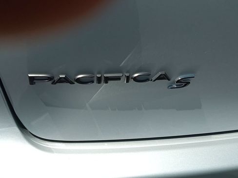 Used 2026 Chrysler Pacifica Select w/ S Appearance Package AWD/4WD image 29