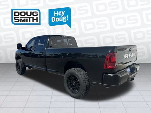 Used 2026 RAM 3500 Big Horn AWD/4WD image 4