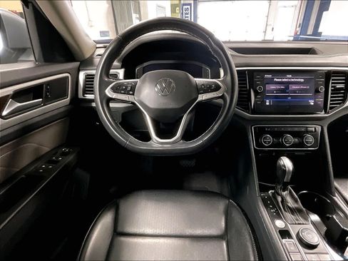Used 2022 Volkswagen Atlas SE image 18