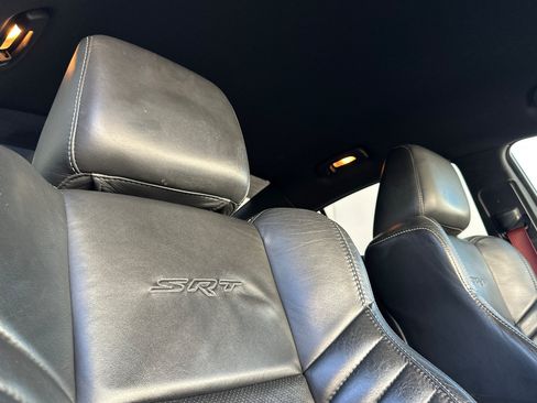 Used 2016 Dodge Charger SRT w/ Harman/Kardon Audio Group RWD image 19