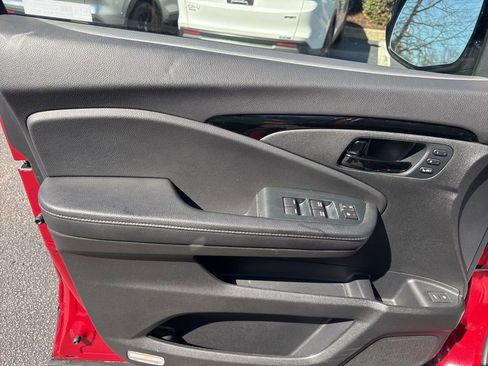 Certified 2023 Honda Passport Elite image 22