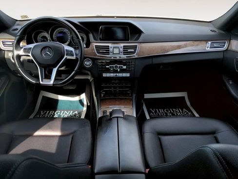 Used 2014 Mercedes-Benz E 350 Sedan image 4