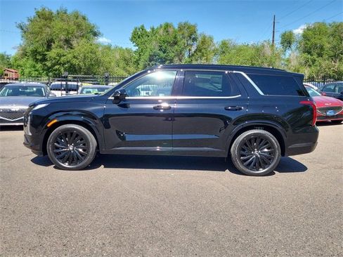 Used 2024 Hyundai Palisade Calligraphy image 2