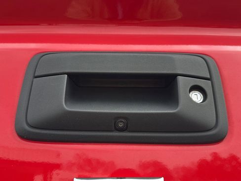 Used 2016 Chevrolet Silverado 1500 LTZ w/ LTZ Plus Package image 8